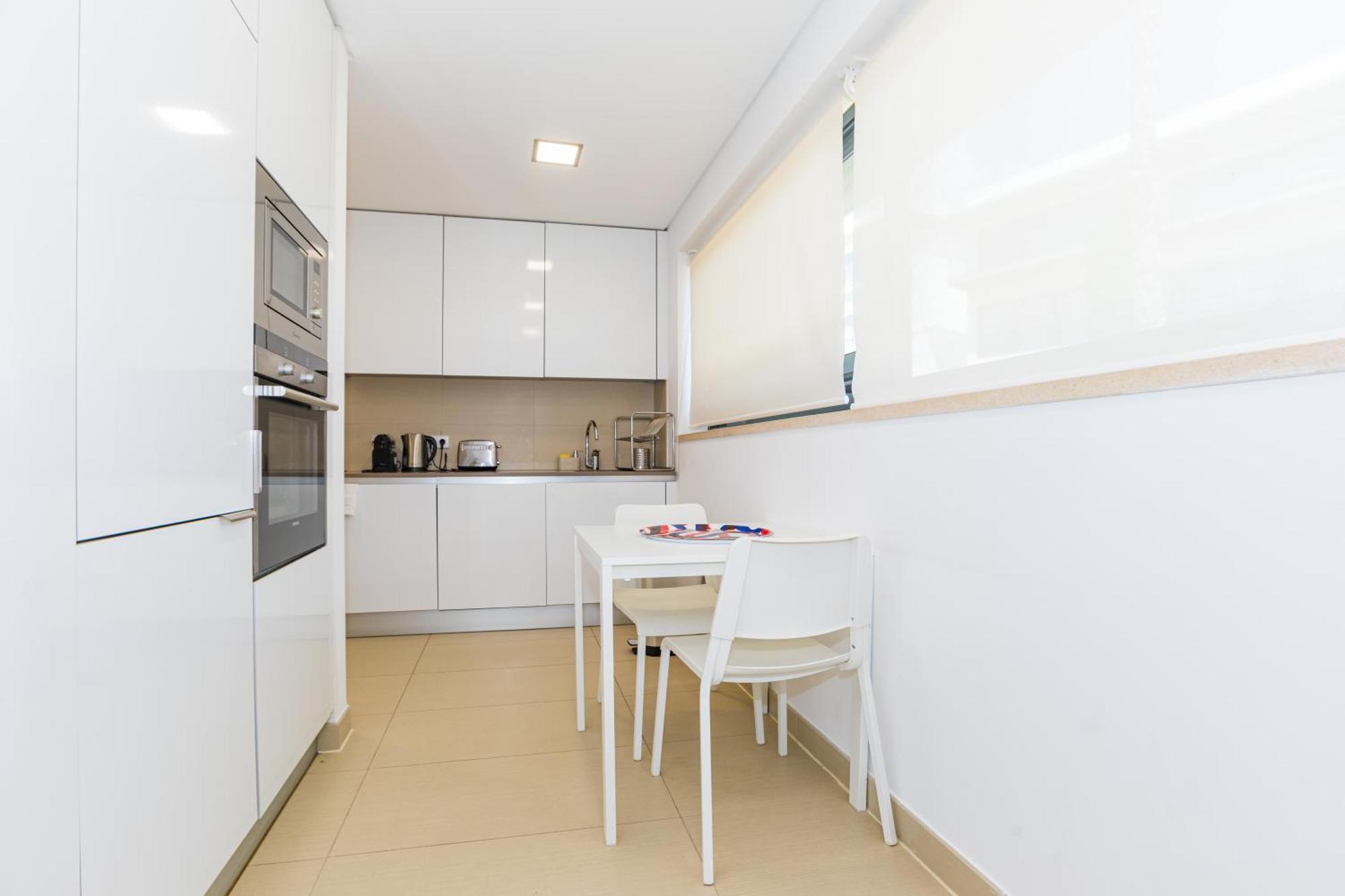 Cavalo Preto Luxury Beach Apartment By Golden Zenith Куартейра Екстериор снимка